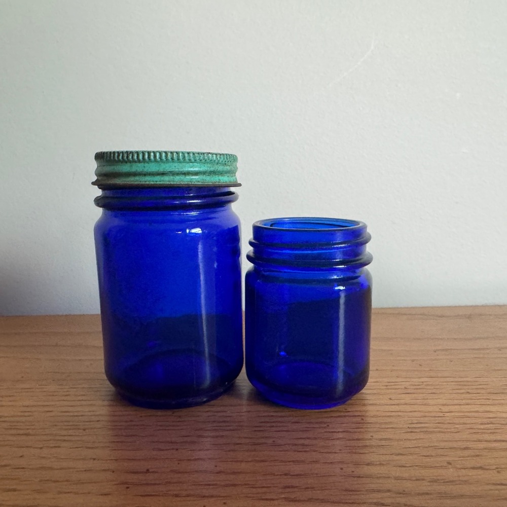 Vintage Vicks VapoRub Cobalt Blue Glass Jars Set of 2 with Metal Lid‎